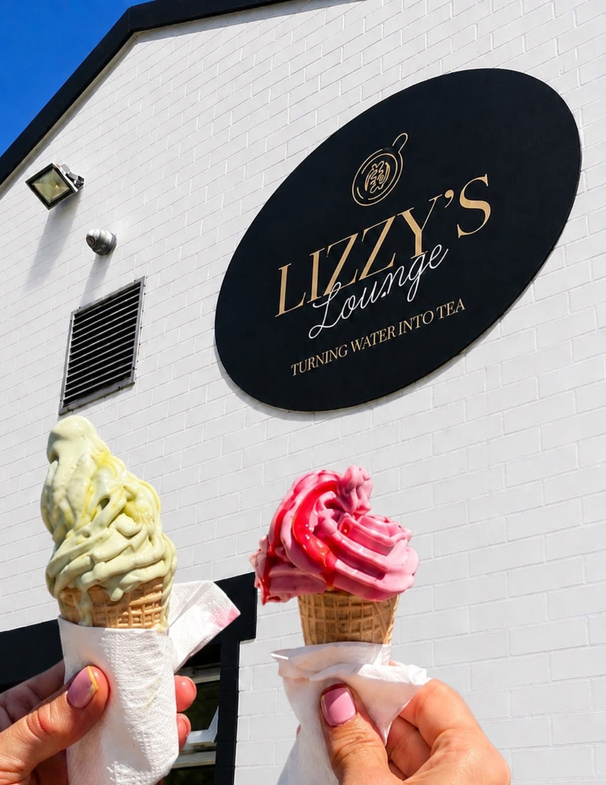 Lizzy's Lounge signage with soft-serve ice creams