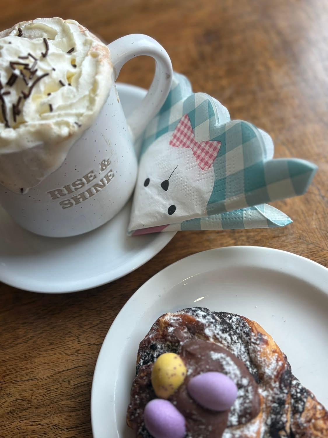 Rise & Shine mug with chocolate croissant